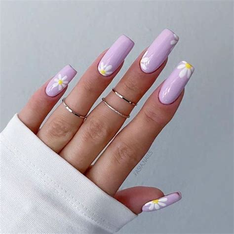 20 Stunning Purple Nail Designs To Try 2022 The Trend Spotter