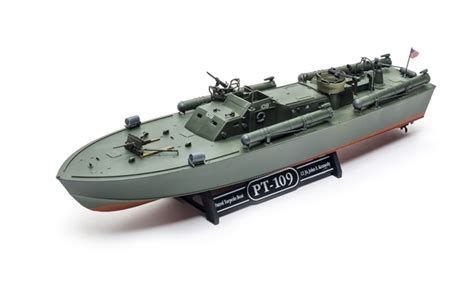 Build Review Of The Revell Pt 109 Patrol Torpedo Boat Scale Model Kit