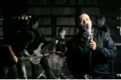 Simak chord gitar dan lirik lagu berjudul bintang kehidupan, berikut video klipnya. Lirik Lagu 'Bintang' Milik Anima, Biarkan ku menggapaimu ...