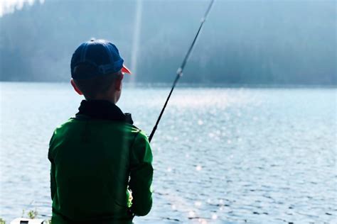 Top 5 Best Kids Fishing Pole 2023 Review And Buyers Guide
