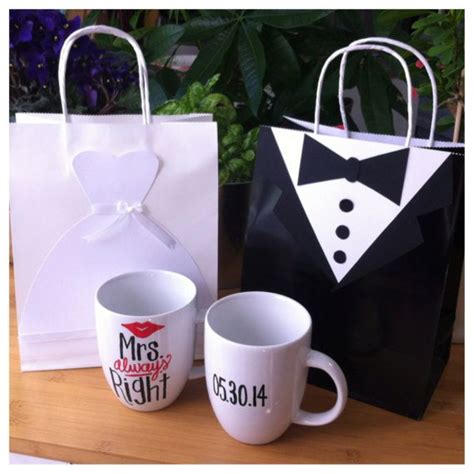 The Cutest Gift Bags Ever Great Idea For An Engagement Bridal