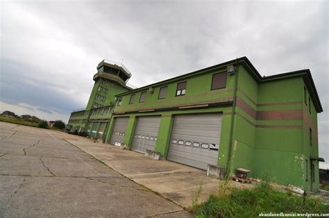 Exploring The Abandoned Sembach Air Base Germany Oc Os Airforce