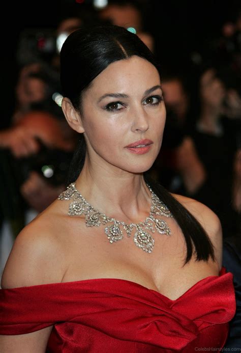 31 Cool Hairstyles Of Monica Bellucci