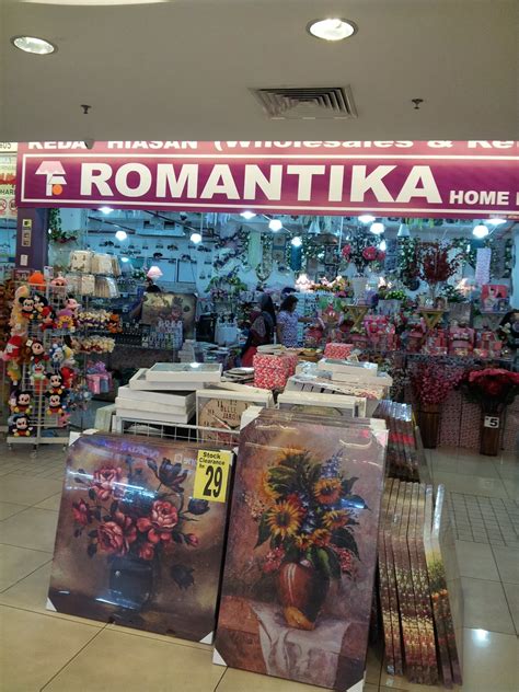 Romantika making house a home.see. SESUCI KASIH: Shopping kt Romantika Home Deco, Kajang.
