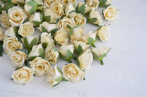 18 Ivory Mini Artificial Roses Fake Rose Silk Flowers Small Etsy