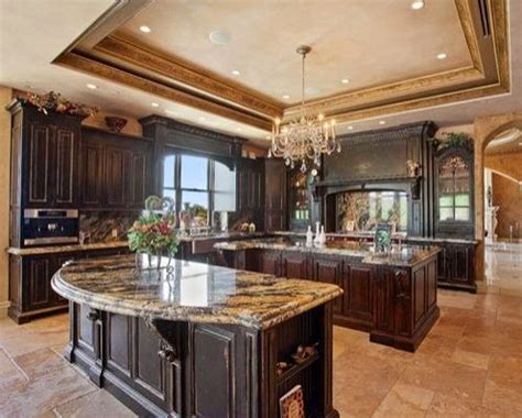 Old world design for the kitchen is emerging and will forever leave a lasting impact. images of old world kitchens | Old World Kitchen | Old world kitchens, Luxury kitchen design ...