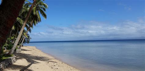 It lies about 1,100 nautical miles (2,000 km; Fiji Eilanden: Een Paradijs Op Aarde - Ligging & Klimaat?