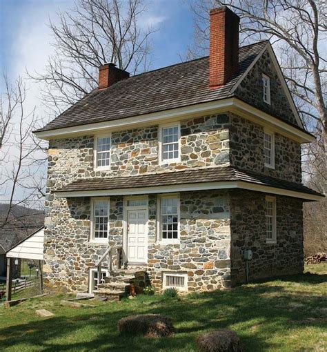 The 1725 John Chad House Has Traditional Pent Eaves Between The Stories