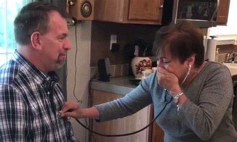 Emotional Moment A Mom Hears Her Late Son S Heart Beat In Man S Chest In A Heartbeat Sons