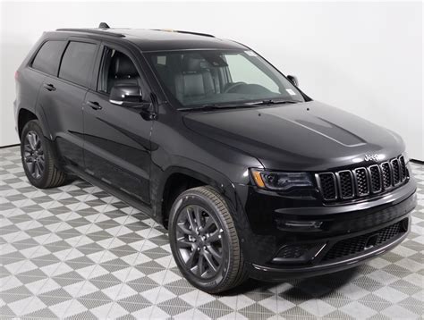 The 2021 jeep grand cherokee has arrived in the united states for a base price of $31,684 for the lowest laredo e trim and goes all the way to $54 however, you can also opt for the more powerful 5.7l v8 motor with the limited, overland, high altitude, and summit trims, all of which come for an. New 2019 Jeep Grand Cherokee High Altitude For Sale West ...