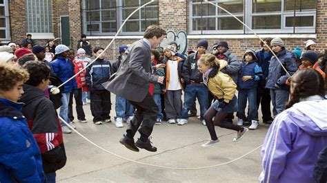 And because it's so pure in its motivations, it's also a sweetly moving film. The Ron Clark Story (2006) - Titlovi.com