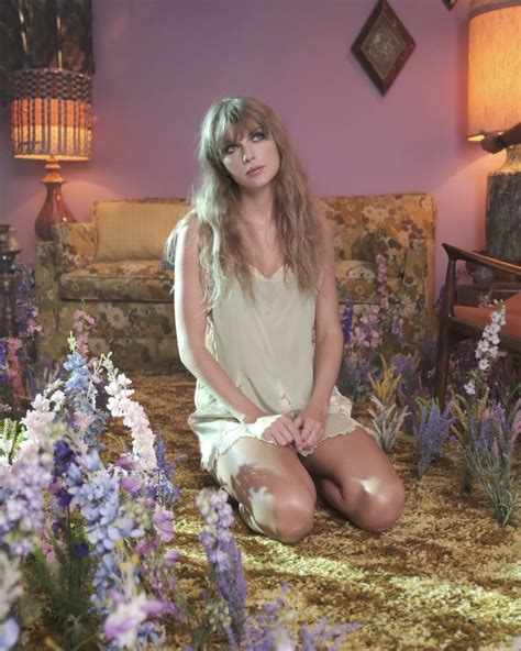 Watch Taylor Swift Drops Dreamy ‘lavender Haze Music Video