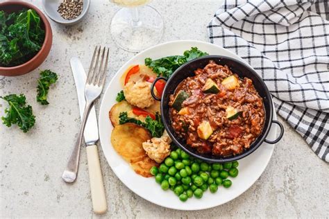 They're the big, tapered ones with. Mince with Potato Bake - Regular Meals - Gourmet Meals