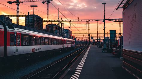 Download Wallpaper 3840x2160 Railway Train Station Sunset Waiting