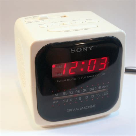 Hear Me On Youtube Vintage Sony Dream Machine White Cube Flickr