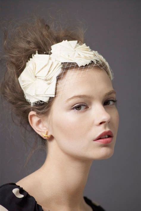 Maybe you would like to learn more about one of these? Coiffure de mariée avec bibi - Un bibi pour moi - Chapeaux ...