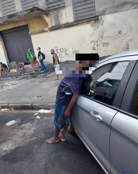 Homem Morre Em Pé E Encostado Em Carro Em Santos Diário Do Litoral