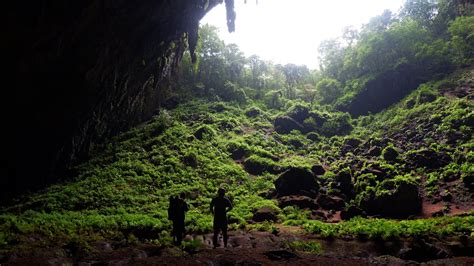 Gobingob Langun Cave Exploring The Largest Cave In Philippines