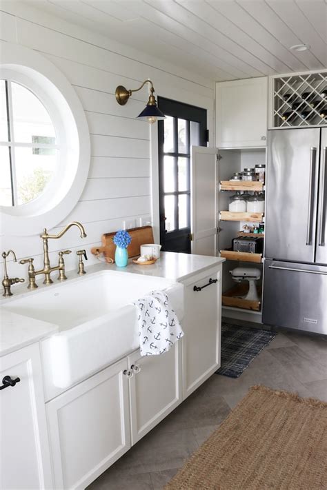 Check spelling or type a new query. How to Organize a Small Kitchen - The Inspired Room