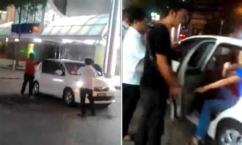 Try becoming an uber eats driver. Hooligan cabbies in Malaysia attack Uber and GrabCar ...