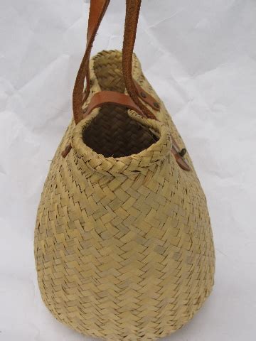 5 out of 5 stars. Retro woven straw tote, market basket or beach bag w ...