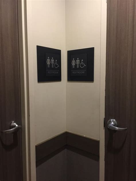This Starbucks Has Two Unisex Bathrooms Instead Of A Male And Female