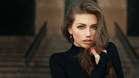 Women Brunette Blue Eyes Juicy Lips Red Nails Portrait Black Clothing