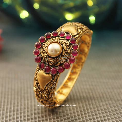 22k New Model Gold Antique Kada Bangle South India Jewels