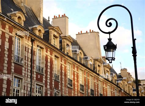 17th Century Stone And Brick Houses In Place Des Vosges Paris Stock