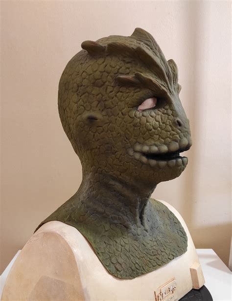 V The Visitors Lizard Látex Mask Mask Etsy