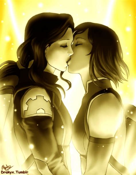 Korra X Asami Kiss