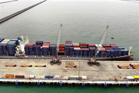 Rencana Pelabuhan Kuala Tanjung Jadi Transhipment Ini Penjelasannya