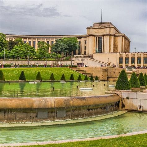 Palais Du Chaillot And Trocadero Fountains Paris France 4 France
