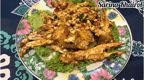 Sambal merupakan salah satu unsur khas hidangan indonesia. CARA MASAK KETAM TELUR MASIN - YouTube