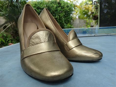 Aldo Gold Metallic Chunky Heel Loafer Style Shoes Gem