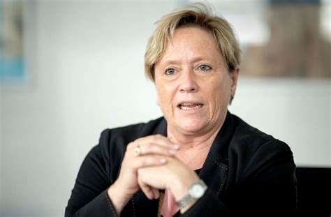 Sie sei immer überrascht von. Susanne Eisenmann zum CDU-Bundesparteitag: „Wir können uns ...