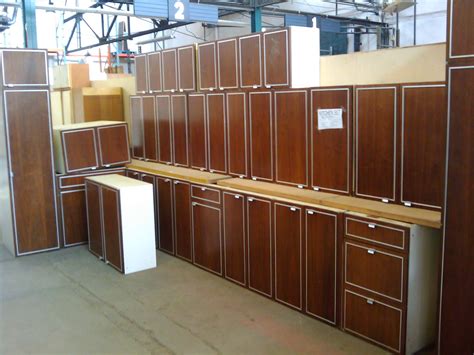 Used kitchen exchange ltd registered office at rose lea house, 63 coroners lane, farnworth, cheshire, wa8 9jb registered in england no.9875521, vat no. Used Kitchen Cabinets for Sale by Owner - TheyDesign.net ...