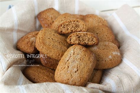 Dec 12, 2018 · ora con la quarantena non trovo il lievito per niente e ho invece usato il bicarbonato (che di solito si usa per i biscotti americani). Menta e Cioccolato: Biscotti integrali da inzuppo senza ...