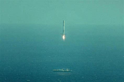 Spacex Rocket Fails To Survive Landing Wsj