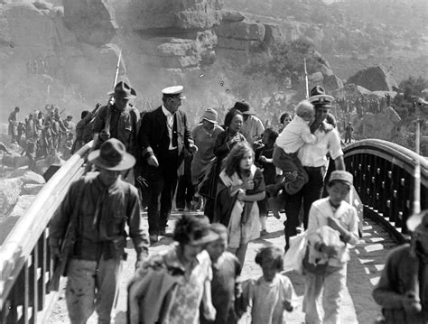 The shipboard sequences were filmed on the uss california, which was sunk in the 1941 japanese attack on pearl harbor. A drifting cowboy: Best Chatsworth Movies -- Tell It to ...
