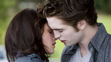 Twilight Gets Gender Swap For Novels 10th Anniversary
