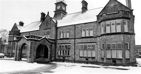 look storthes hall memories of huddersfield s psychiatric hospital yorkshirelive