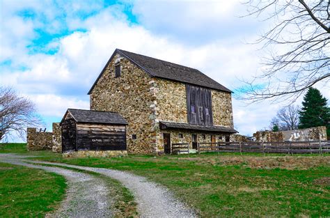 Well reader russ f recently came across an impressive find in central pennsylvania and decided he needed to share it with us. Stone Barn in Chester County Pennsylvania Photograph by ...
