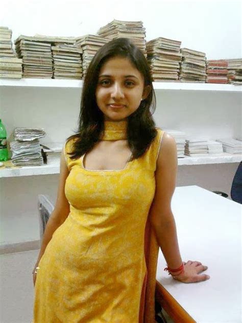 Tamil Actress Gallery Private University Hot Girl Photo Album