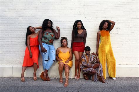 Group Of Black Women Pictures Download Free Images On Unsplash