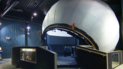 Stars Align For Wisconsin Man Who Built Planetarium Cbs News