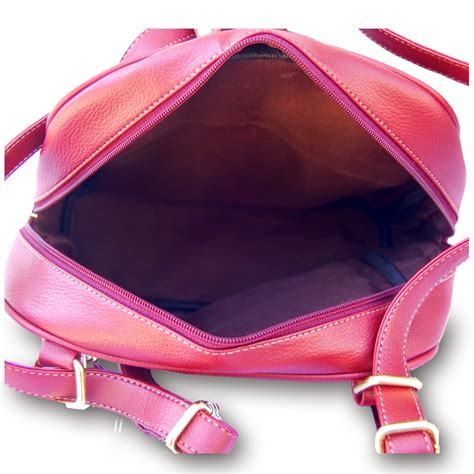 Tas yang bermaterial bahan robic ini juga didukung dengan fit comfort backsystem technology yang berfungsi untuk memberikan kenyamanan bagi. Baglis Produk: Tas Ransel Duo ( Tas Dua Fungsi Ransel dan ...