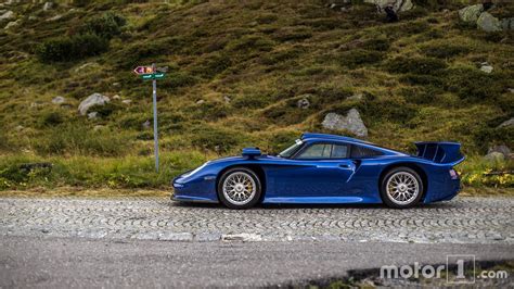 Watch Tiff Needell Experience A Rare Porsche 911 Gt1 In Scotland Car