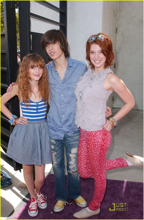 Full Sized Photo Of Ryan Newman Lollipop Game Day 14 Ryan Newman And Bella Thorne Lollipop