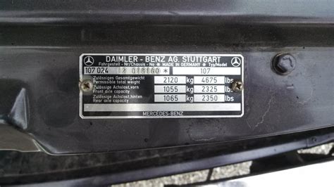 The codes can be viewed in french. need help with 450 SLC Vin - Mercedes-Benz Forum